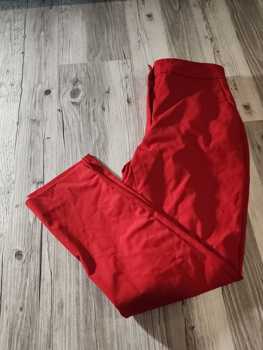 Zara Women’s Straight Leg Jeans in Red
